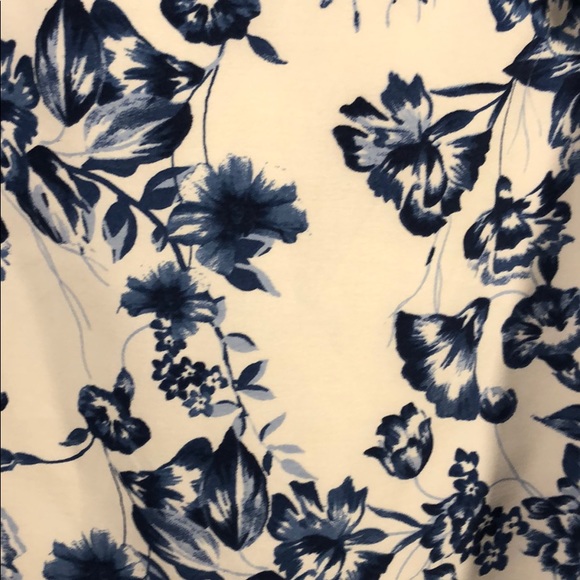 Maggie Bean Dress - Picture 4 of 4